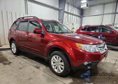 2012 Subaru Forester 2.5X Premium z USA, uszkodzony, nr VIN JF2SHBCC1CG414579